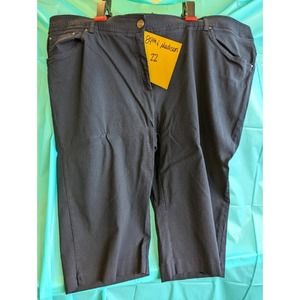 89th & Madison Capris 22